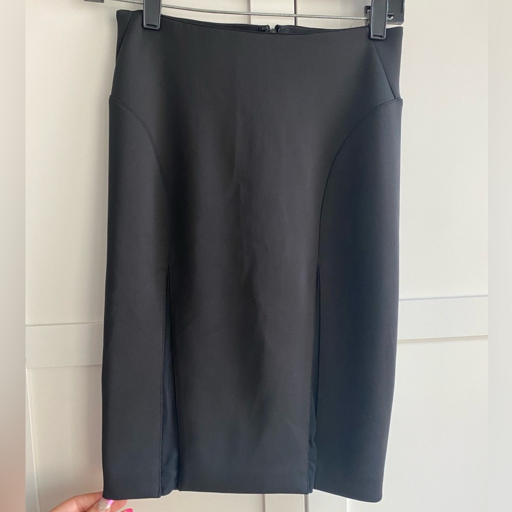 3/$20 GUESS black pencil Skirt
